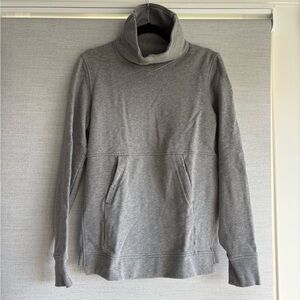 lululemon athletica Heather Gray Turtleneck Sweatshirt